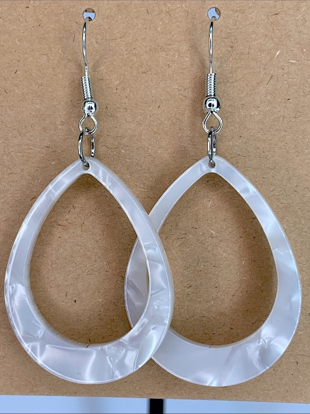 Pearl Teardrop Resin Dangle Earrings Women's Fashion Jewelry Elegant Classy Fun